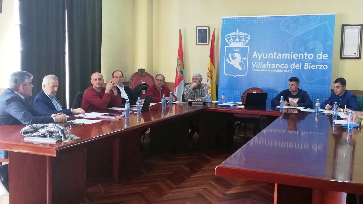 Última reunión del Comité Científico en Villafranca. Última reunión del Comité Científico en Villafranca.