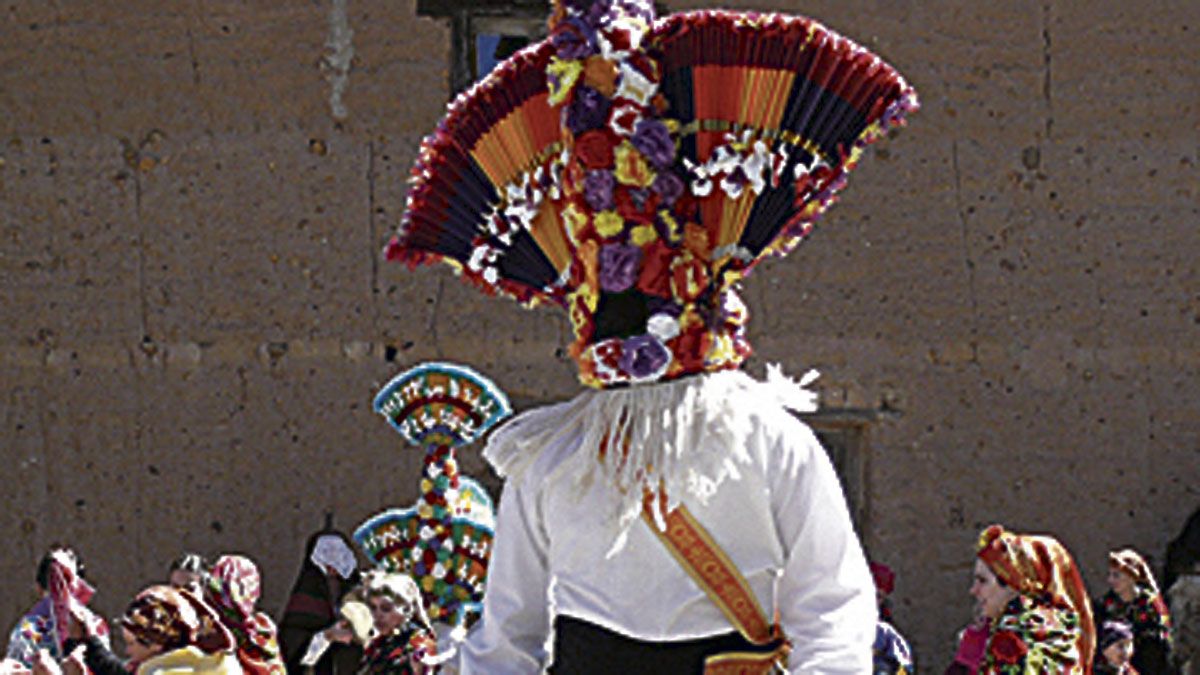 Llamas correrá el antruejo el domingo por la tarde.