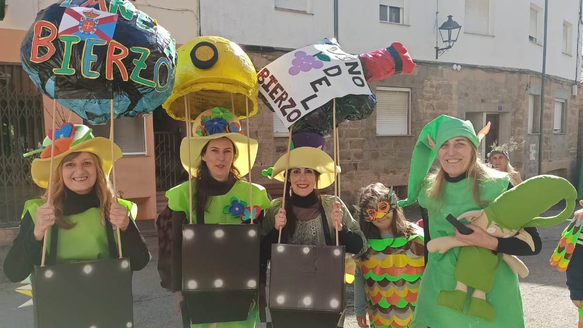 Las familias en la convivencia de Quintana de Fuseros.| CRA NOCEDA Las familias en la convivencia de Quintana de Fuseros.| CRA NOCEDA