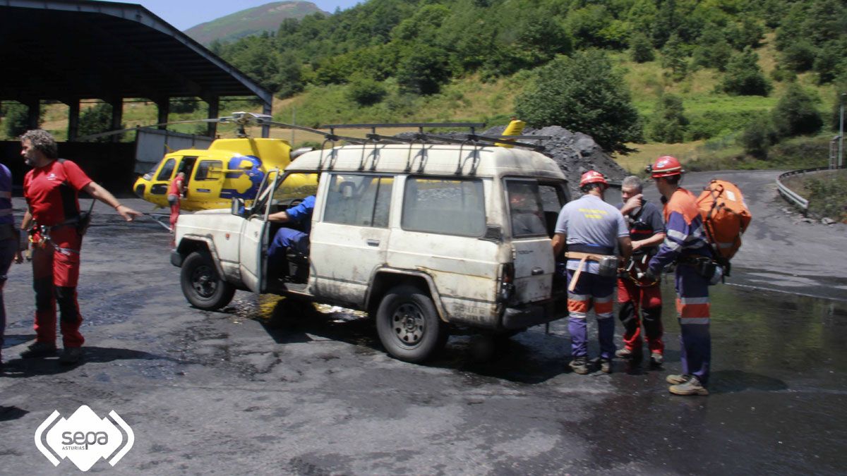 Imagen del exterior de la mina donde se trabaja por rescatar el cuerpo de Roberto Calviño. | SEPA