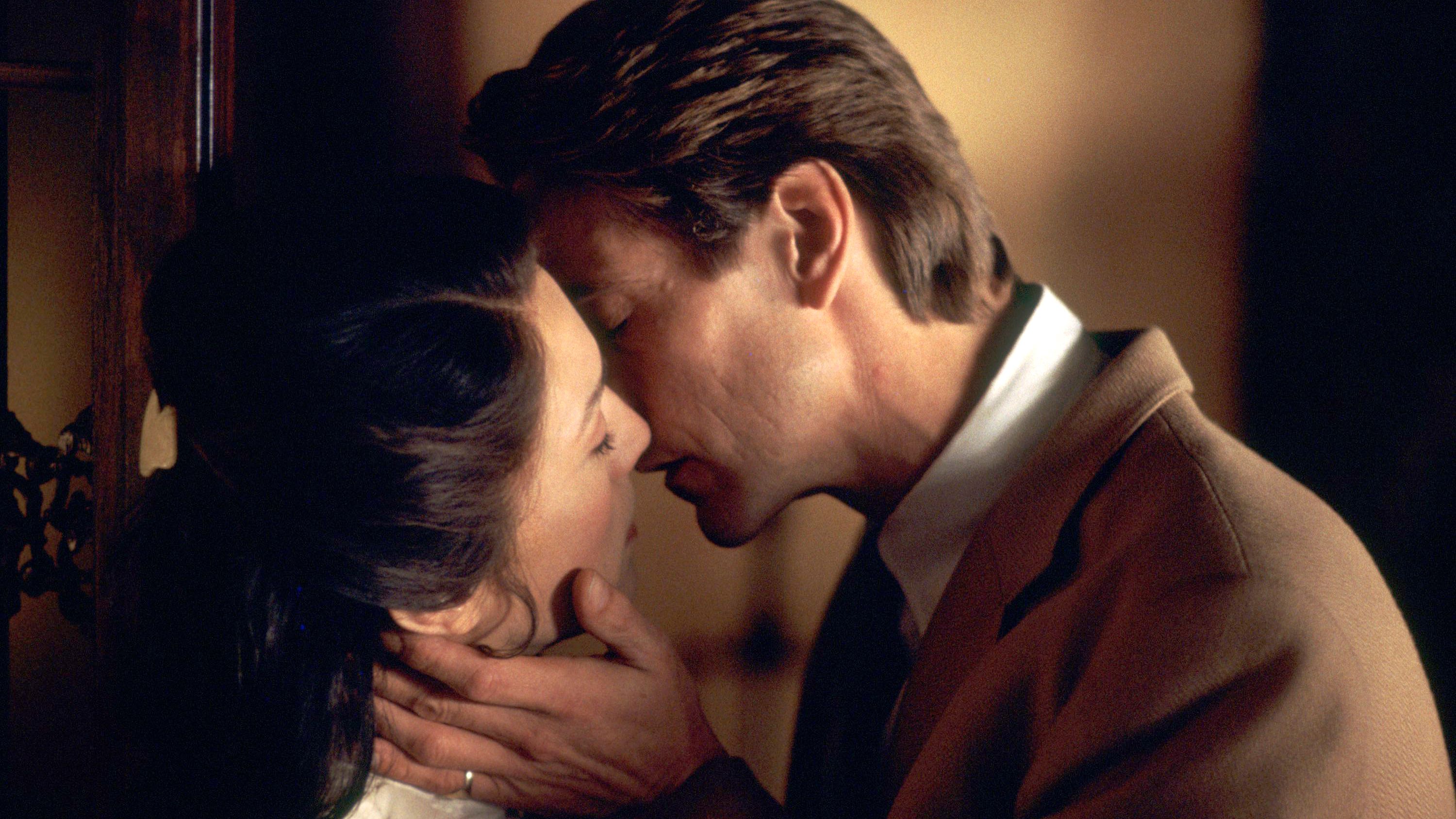 John Lone y Jeremy Irons en ‘M. Butterfly’. | L.N.C.