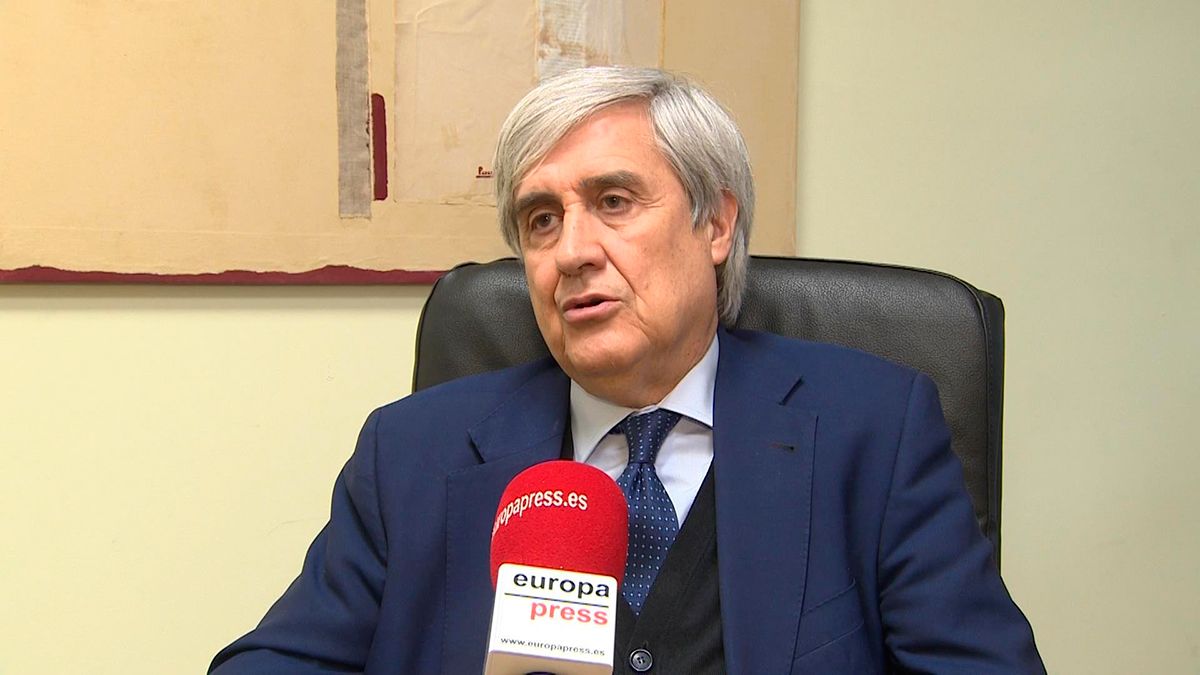 Juan José Badiola Díez, director del centro de encefalopatías y enfermedades transimisibles emergentes de la Universidad de Zaragoza. | EP