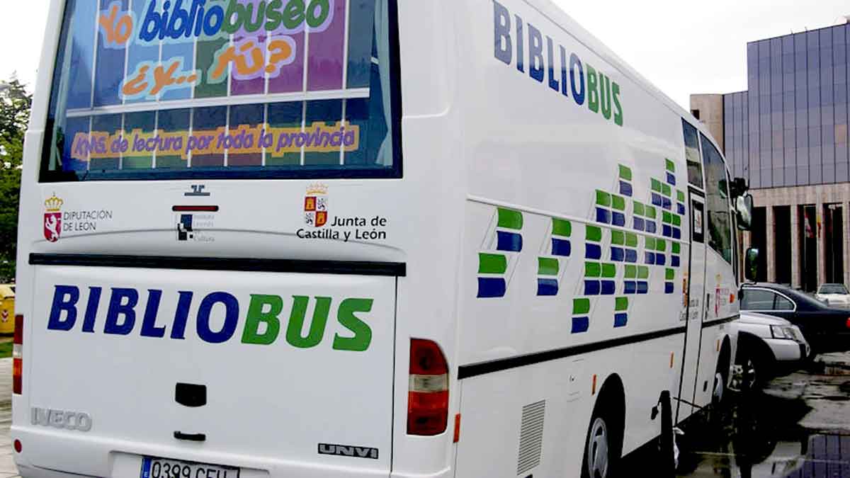La Diputación convoca un concurso infantil sobre los bibliobuses.