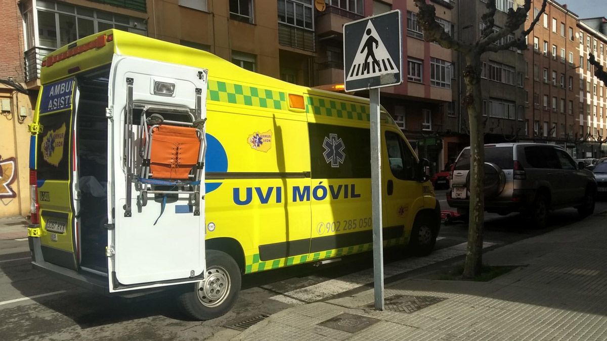 ambulancia-atropello-leon-2922020.jpg ambulancia-atropello-leon-2922020.jpg