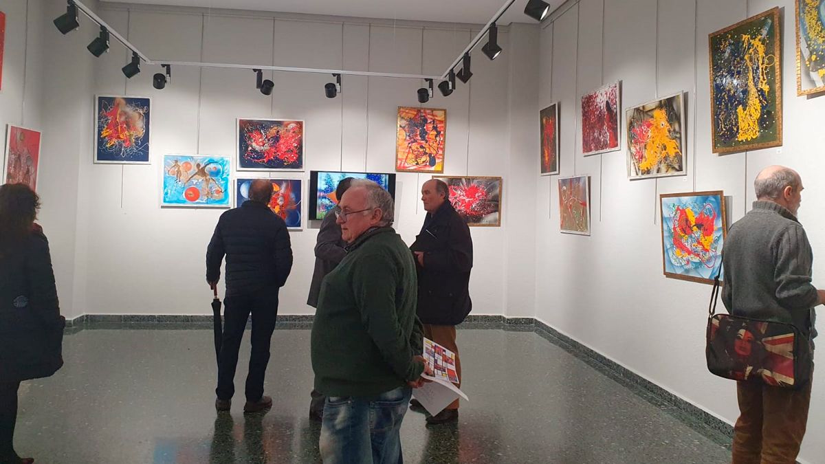 Apertura de la muestra del artista cacabelense, Augusto Balboa.
