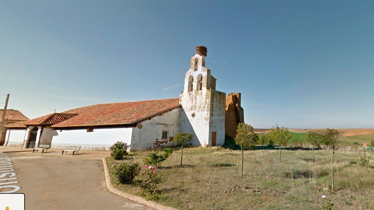Iglesia de Castrotierra de Valmadrigal. | GOOGLE MAPS Iglesia de Castrotierra de Valmadrigal. | GOOGLE MAPS