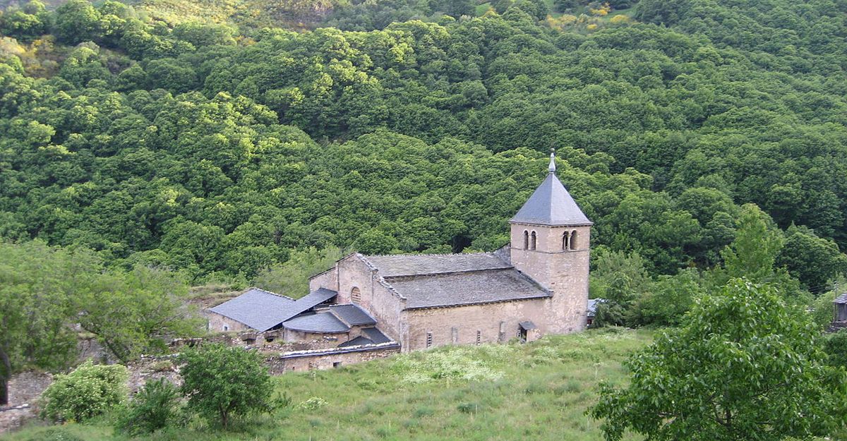 Foto del Monasterio de San Pedro de Montes, en la zona de los Montes de Valdueza y el Valle del Silencio. \L.N.C