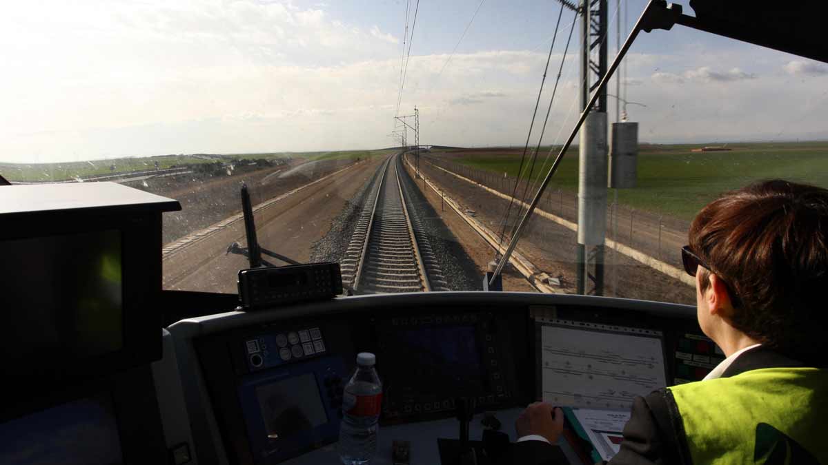 Línea de Alta Velocidad Valladolid-Venta de Baños-Palencia-León. | ICAL Línea de Alta Velocidad Valladolid-Venta de Baños-Palencia-León. | ICAL