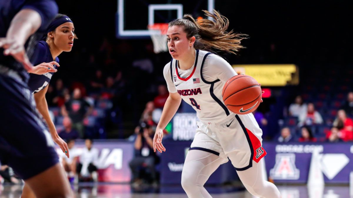 Lucía Alonso, durante un partido de esta temporada con la Universidad de Arizona. | WILDCATS