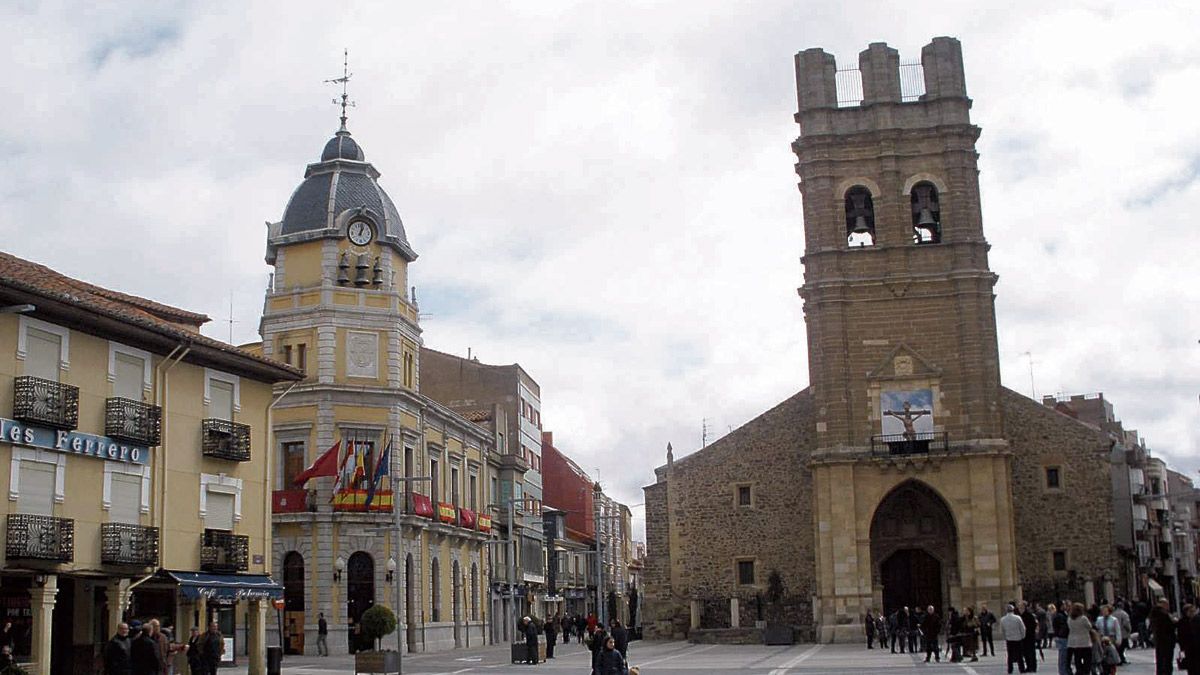 Plaza de La Bañeza. | L.N.C.