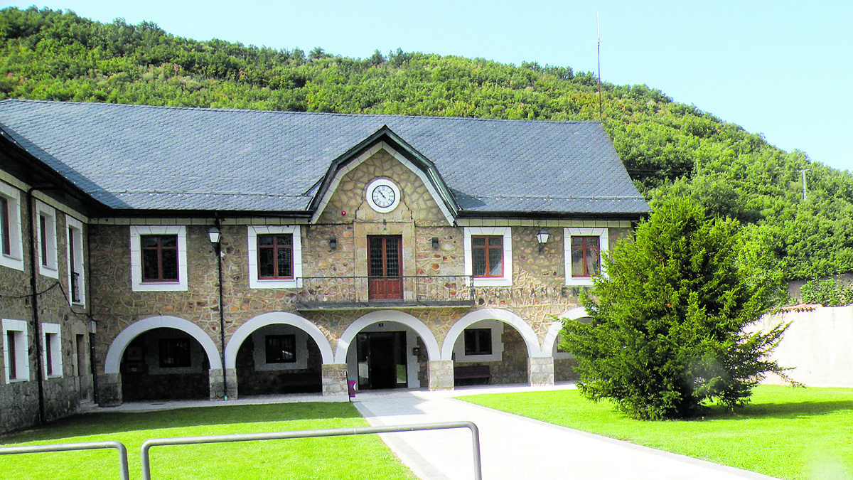 En la imagen, fotografía de archivo del Ayuntamiento de Sabero, en la montaña oriental. | E. NIÑO