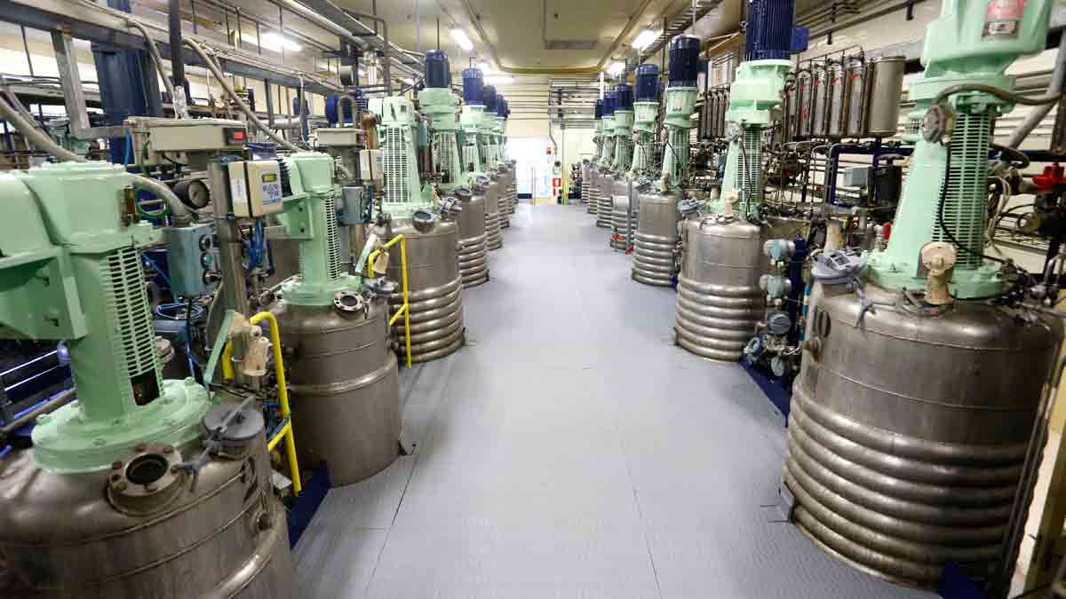 Imagen del interior de la planta de Antibióticos. | ICAL Imagen del interior de la planta de Antibióticos. | ICAL