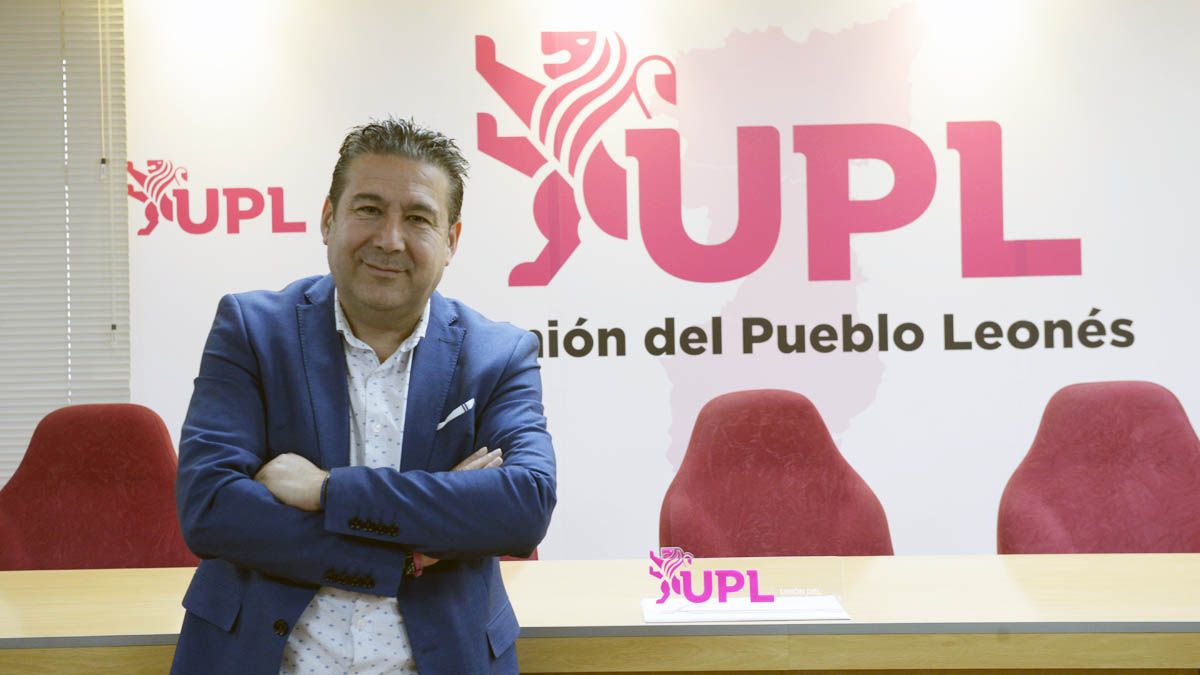 El secretario general de la UPL, Luis Mariano Santos. | MAURICIO PEÑA