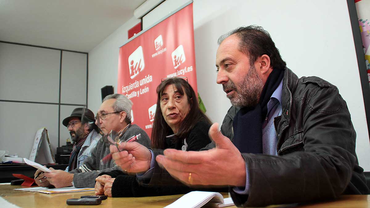 IU León informó este sábado sobre el proceso de primarias para elegir candidato a la alcaldía de León. | PEIO GARCÍA (ICAL)