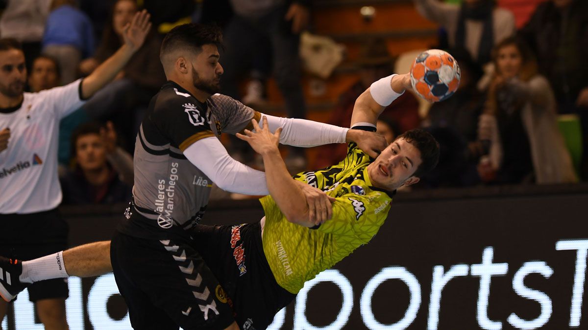 Jaime Fernández, durante un partido de esta temporada ante Cuenca. | JAVIER QUINTANA