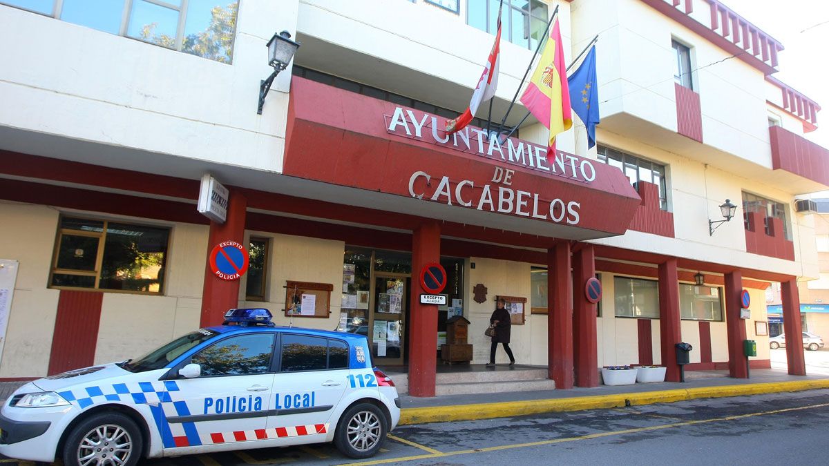 Imagen del Ayuntamiento de Cacabelos.