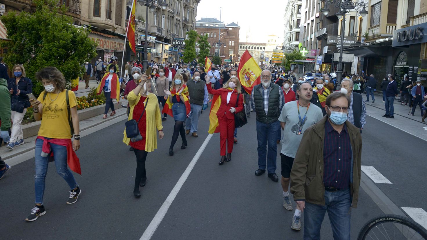 Protesta de este domingo en el centro de León. | MAURICIO PEÑA