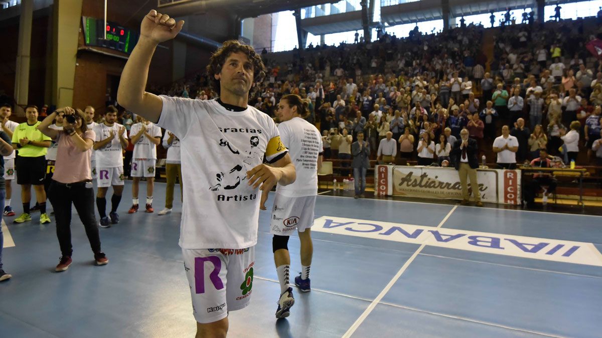 Juanín García, en su despedida como jugador en activo. |