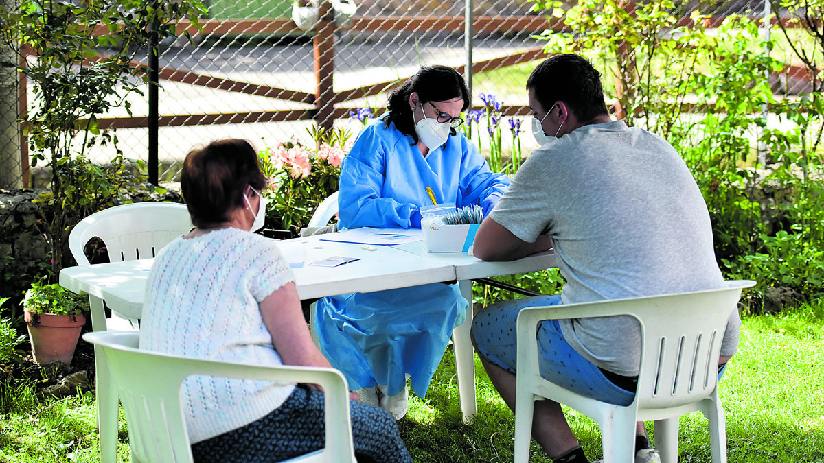 Los test se realizaron desde el viernes hasta el lunes en todos los pueblos del municipio. | SAÚL ARÉN