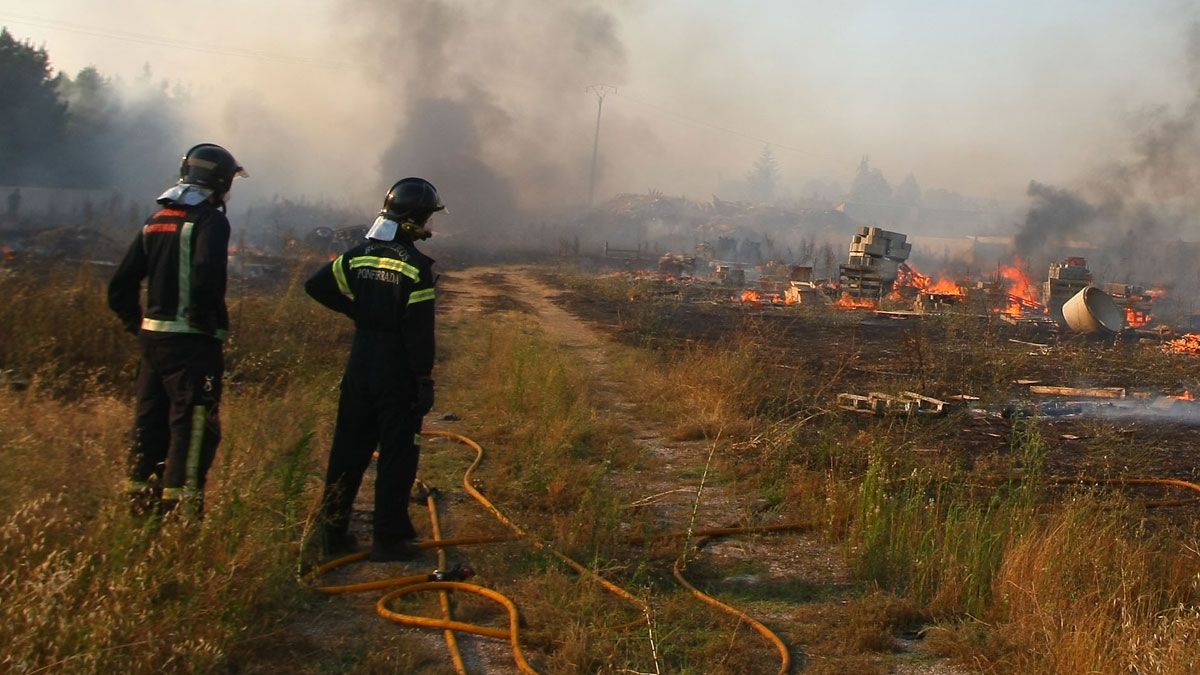 La norma trata de evitar incendios en fincas urbanas que puedan suponer un riesgo para la población. | Ical