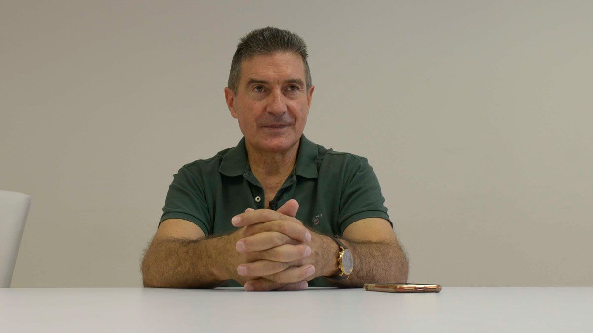 Manolo Cadenas, durante una entrevista en la sede de La Nueva Crónica. | MAURICIO PEÑA