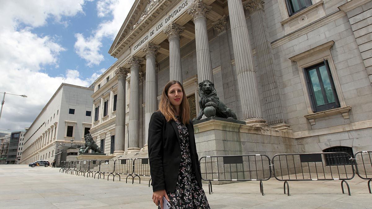 La coordinadora de la Red SSPA, Sara Bianchi, expone la ponencia en la Comisión para la Reconstrucción Social y Económica que se ha constituido en el Congreso de los Diputados.| ICAL