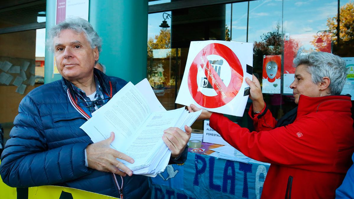 Bierzo Aire Limpio anuncia que volverá a los juzgados en contra del uso de neumáticos como combustible.