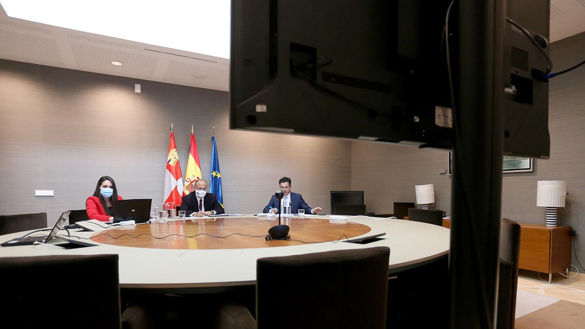 Reunión del patronato de la Fundación Castilla y León, antes llamada Villalar, este jueves. | ICAL