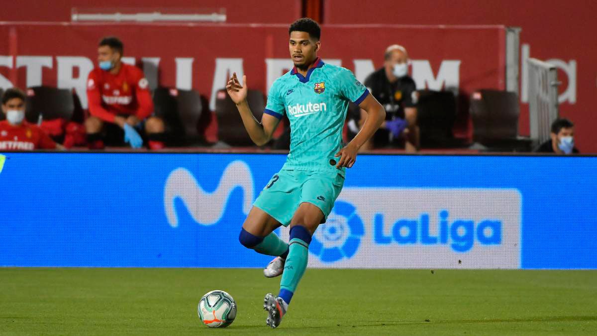 Ronald Araújo disputó los 90 minutos en el partido entre el Barcelona y el Mallorca. | E.P.