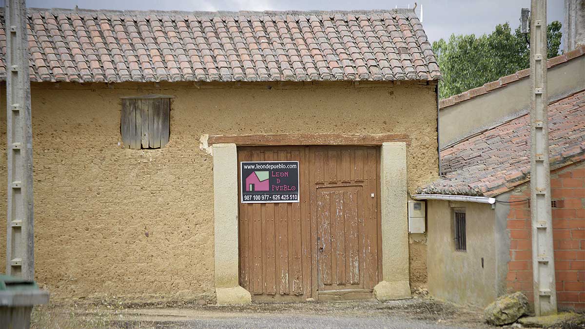 La inmobiliaria León de Pueblo cuenta con inmuebles en prácticamente la mitad de la provincia. | MAURICIO PEÑA