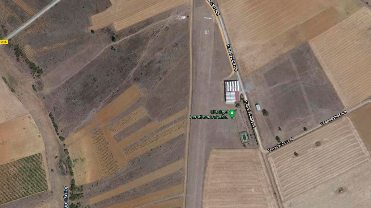 Imagen satélite del aeródromo de Chozas. | GOOGLE MAPS Imagen satélite del aeródromo de Chozas. | GOOGLE MAPS
