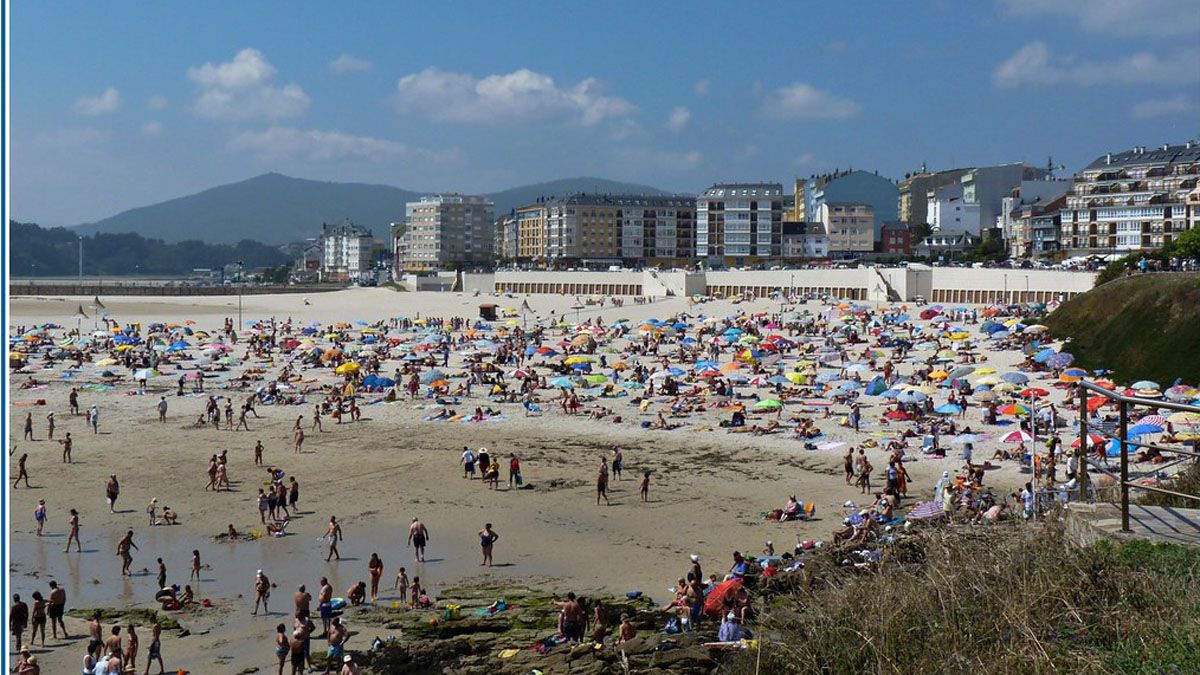 Imagen de archivo de la playa de A Rapadoira, en el municipio de Foz, destino habitual de muchos bercianos. | Concello Foz