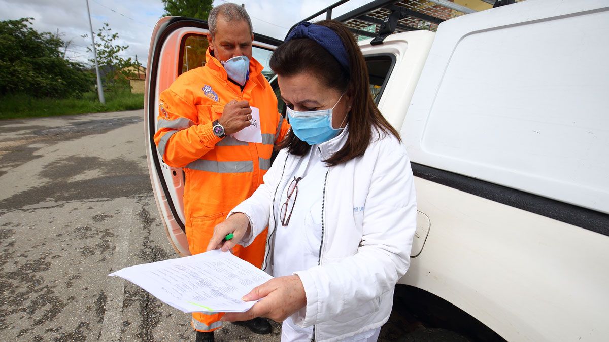 Reparto de medicamentos hospitalarios en el medio rural del Bierzo. | Ical