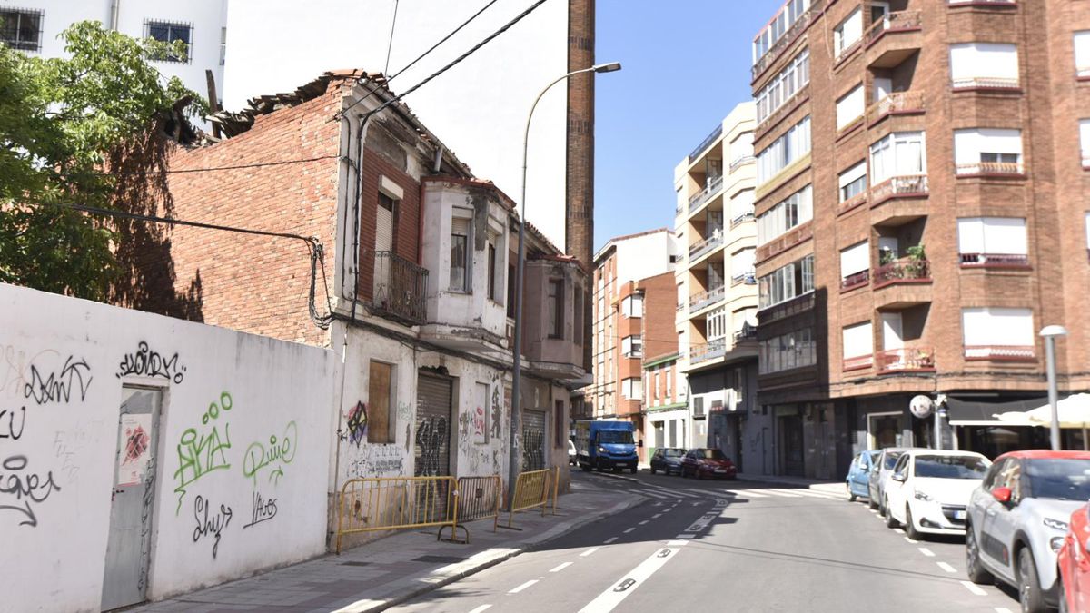 Estado que presenta actualmente la casa en ruinas en La Palomera. | SAÚL ARÉN