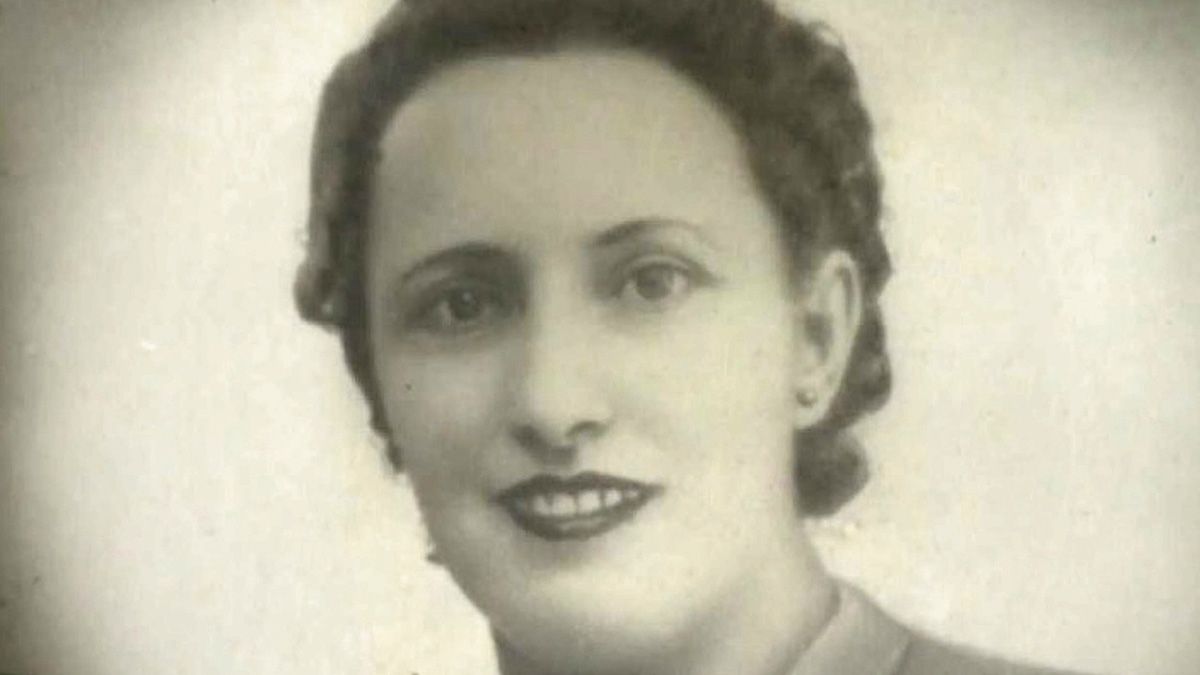 Genara Fernández, maestra, nació en Cirujales en 1903 y fue fusilada en 1941 en León, en una fosa. Hoy regresa a su pueblo y allí será enterrada.