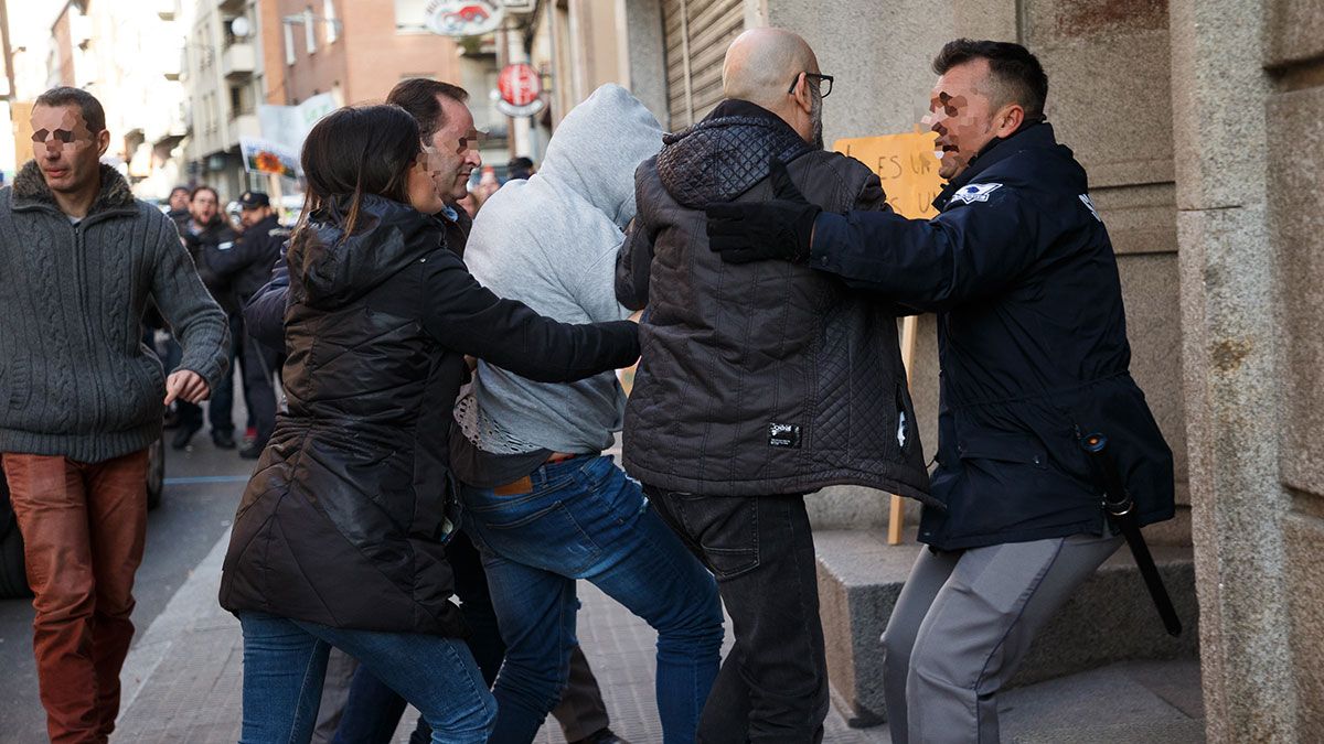 Juicio contra el menor acusado de matar a una joven de 32 años en Castrogonzalo. | ICAL