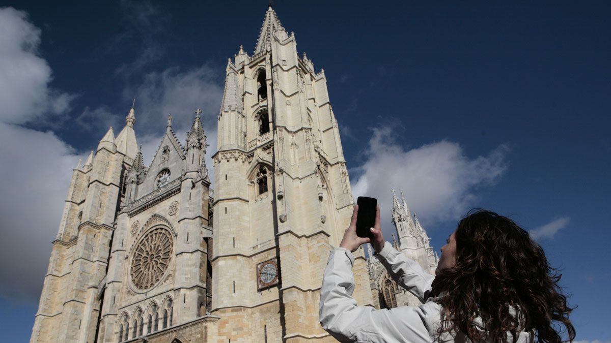 Los expedicionarios visitarán la Catedral de León. | DANIEL MARTÍN