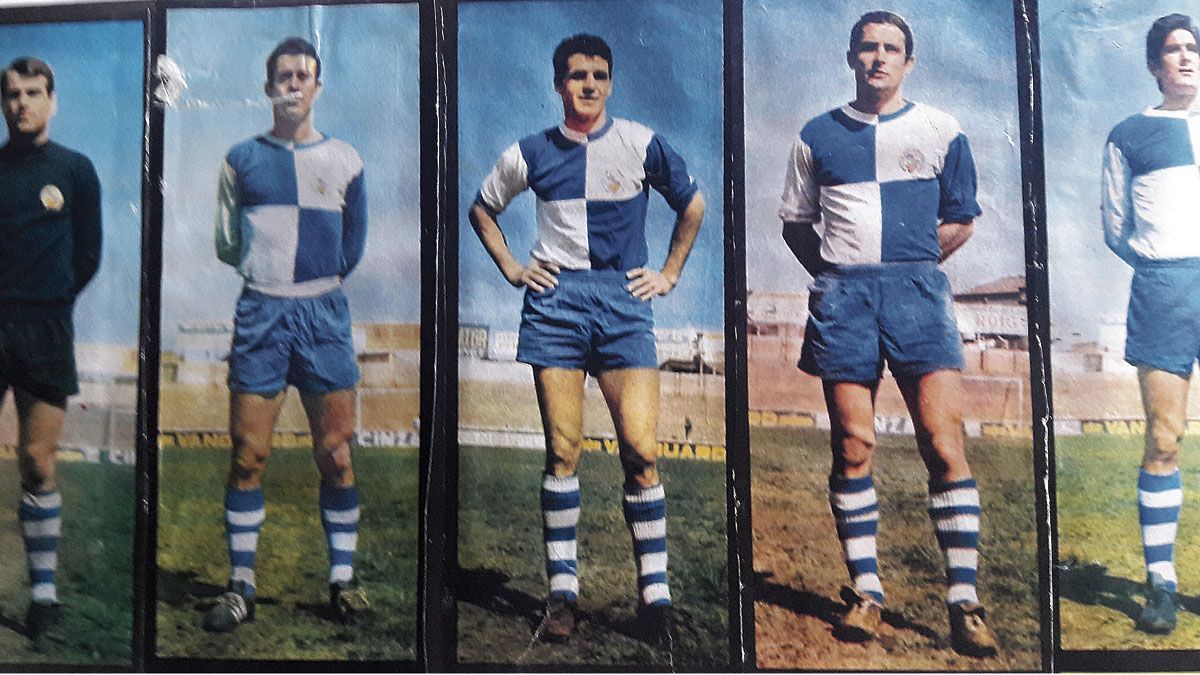 Parte del álbum del C.E. Sabadell de la Liga 67-68, con el portero Martínez, Isidro (el padre de Quique Sánchez Flores), Sertucha, Muñoz y Marañón. | L.N.C.