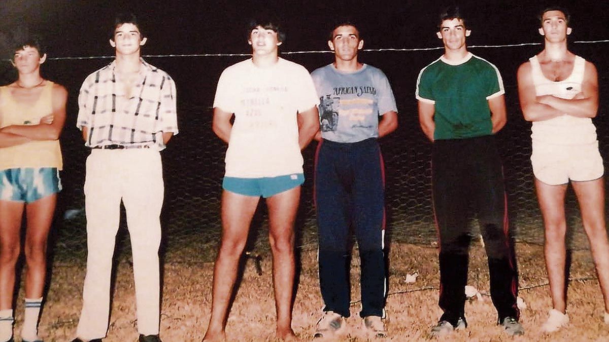 En 1987 los hermanos Escanciano batieron un récord al competir seis hermanos en el mismo corro, de Prioro: Alfonso, Benito, Juan Carlos, Che, Agustín y Chencho.