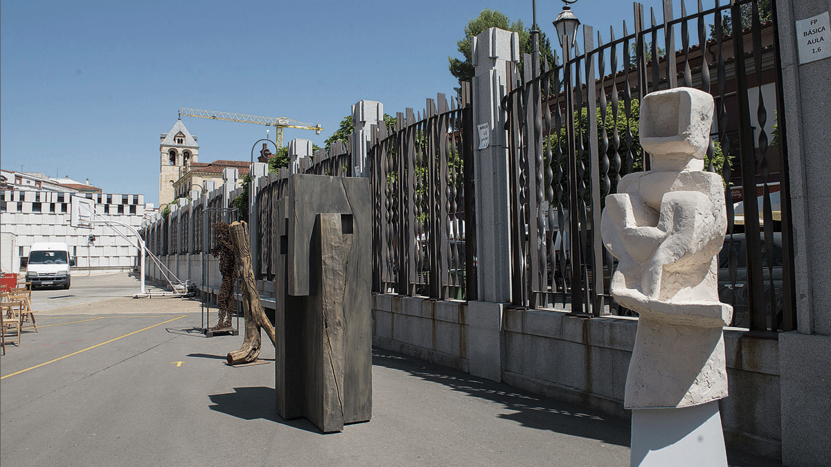 Algunas muestras escultóricas de la exposición. | MAURICIO PEÑA