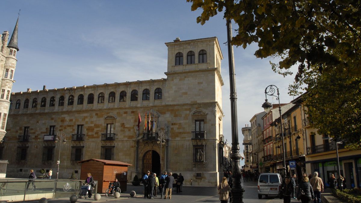 El Palacio de los Guzmanes, sede de la Diputación provincial de León.
