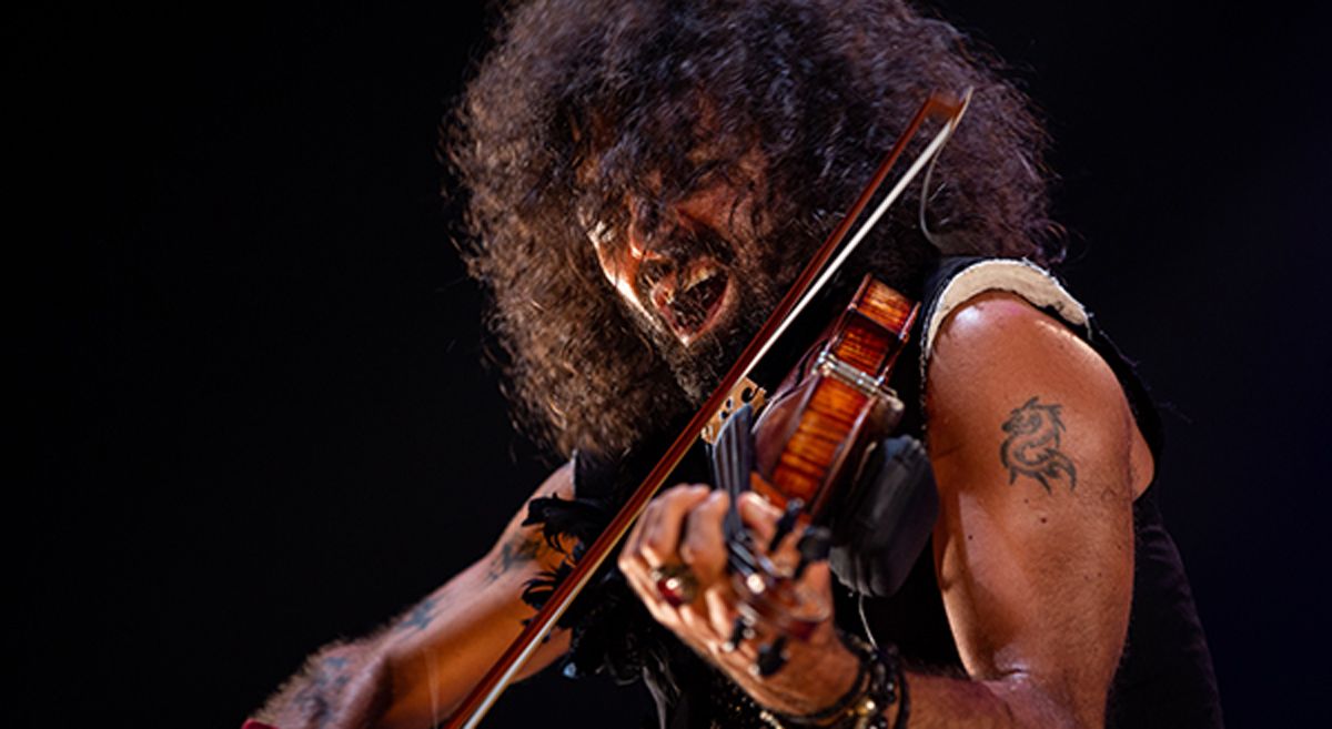 Ara Malikian repite concierto en la ciudad, donde estuvo en sus fiestas anteriores, pero en formato más íntimo.