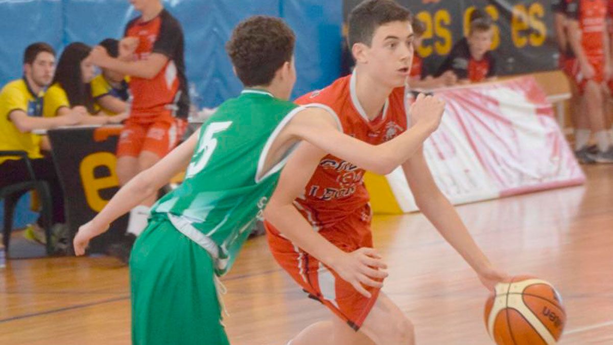 Álvaro, en un partido. | L.N.C.