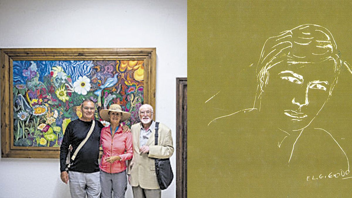 Pedro Rodríguez ‘El Ggodo’ delante del cuadro regalado al Museo de la Catedral, ‘Libertad’; y un autorretrato para un libro del año 1991 en Everest.