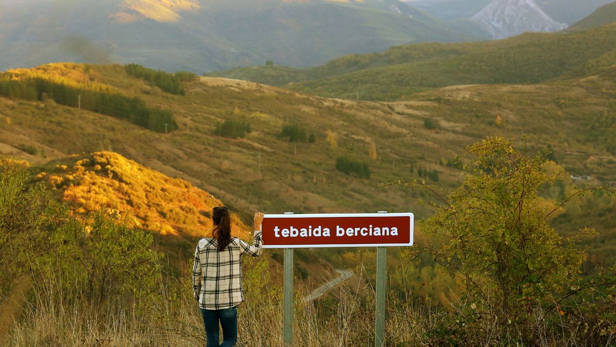 Una imagen de vistas hacia el valle del Oza. | Ical