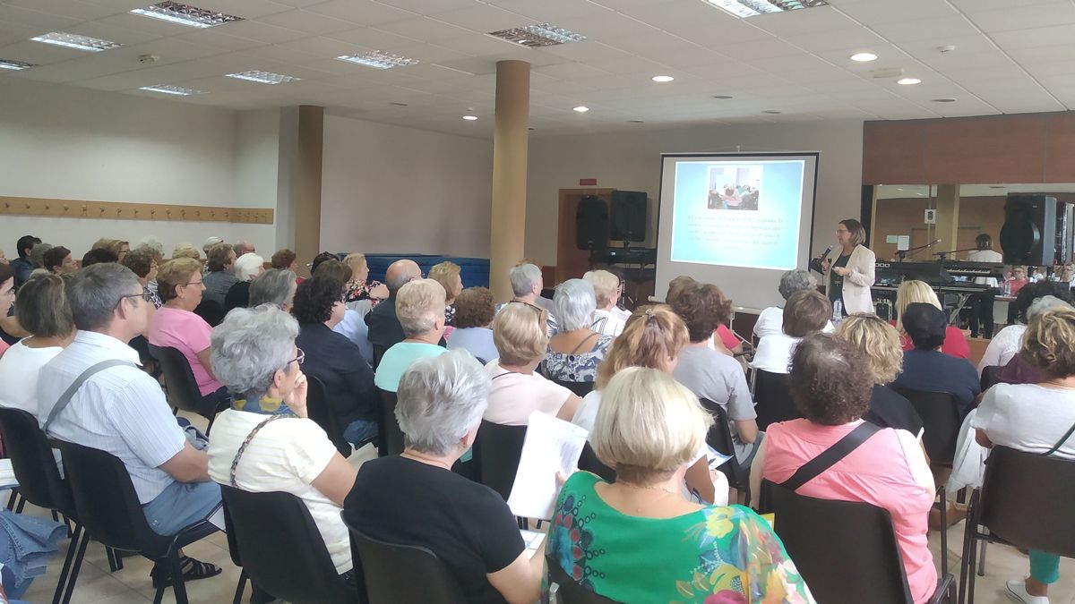 Imagen de conferencias celebradas en ediciones anteriores. | L.N.C.