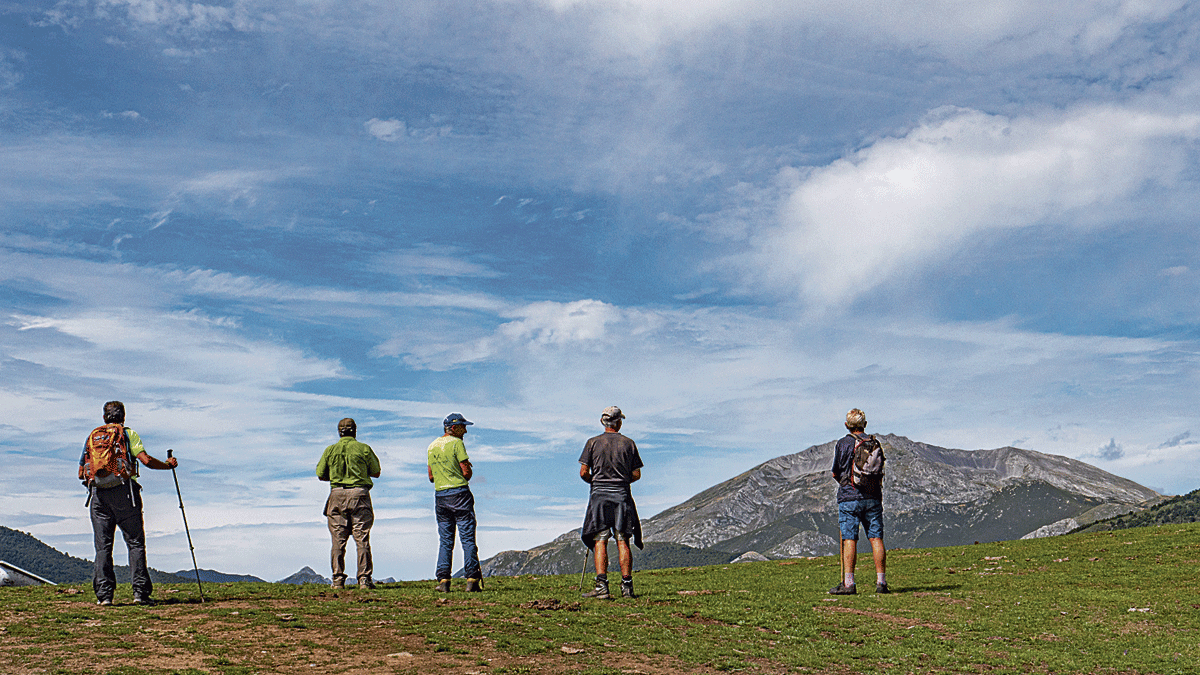 Peña Ten desde el Otero Mayor. | VICENTE GARCÍA