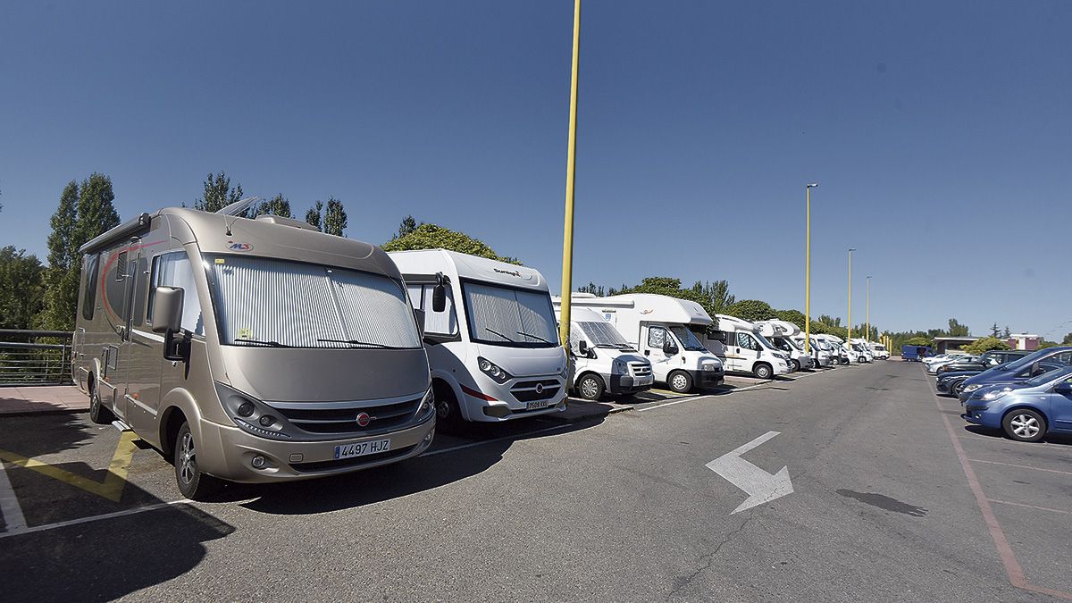 Señal Estacionamiento Parking Reservado para Autocaravanas