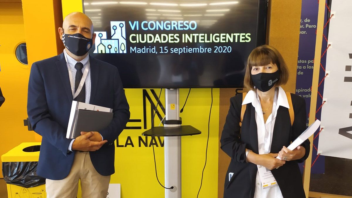 Mabel Fernández y José María Beltrán, en el congreso en Madrid. | L.N.C.
