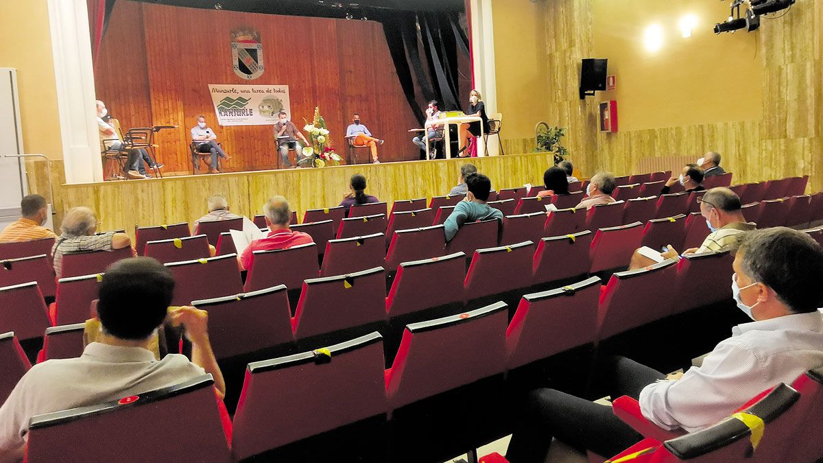 mansurle-asamblea-1692020.jpg mansurle-asamblea-1692020.jpg